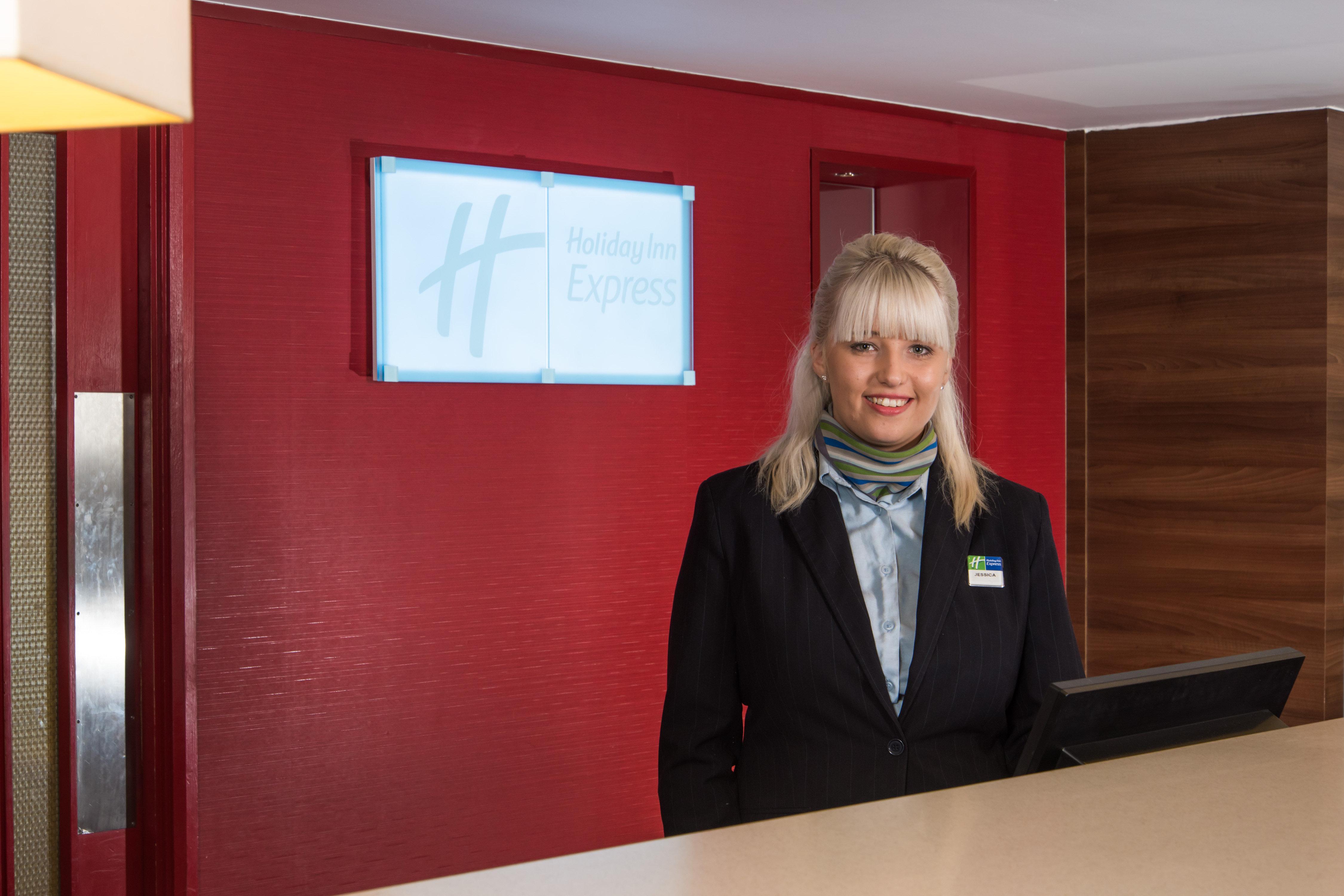Holiday Inn Express Stoke-On-Trent By Ihg Stoke-on-Trent Exterior foto