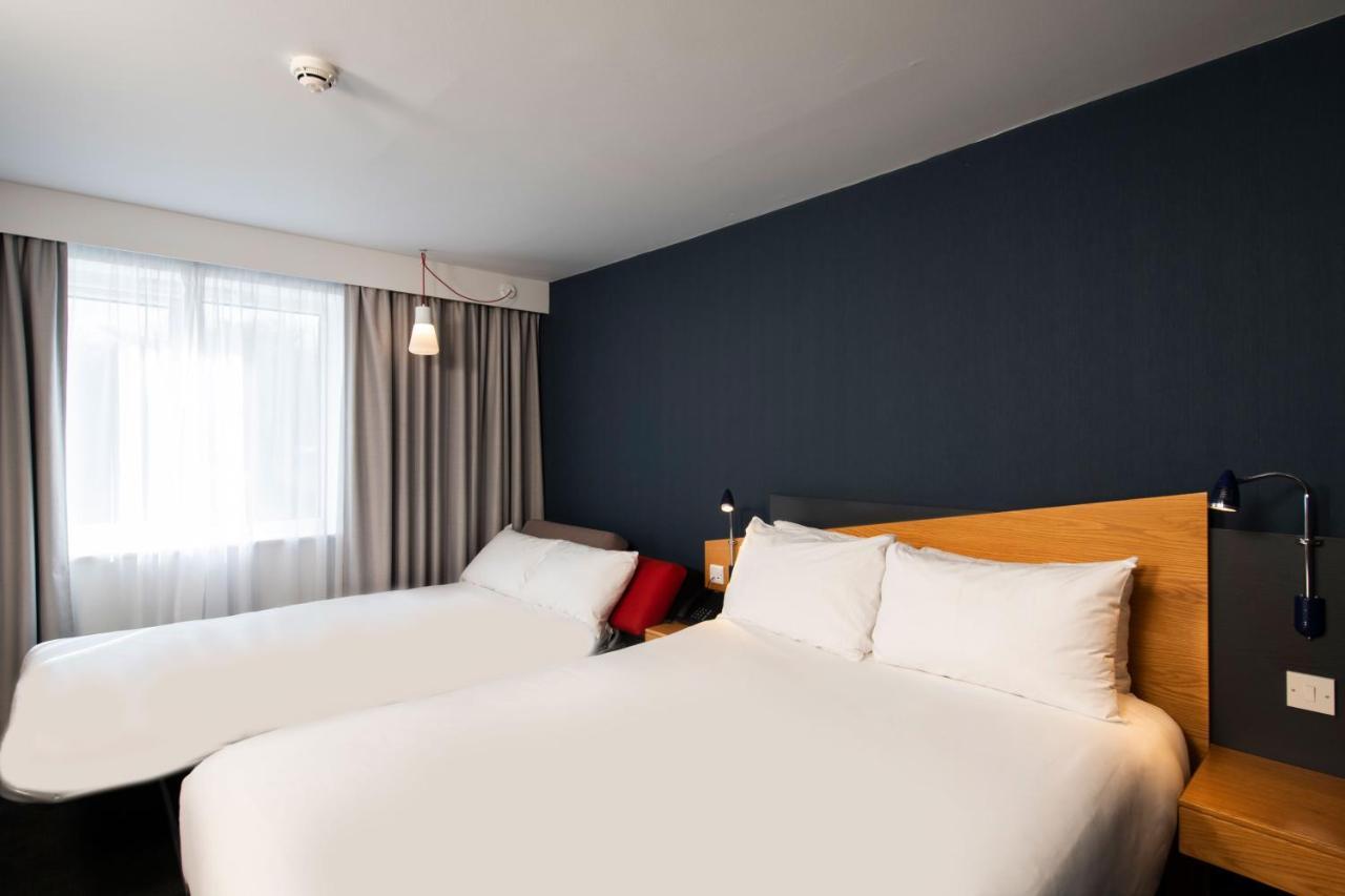 Holiday Inn Express Stoke-On-Trent By Ihg Stoke-on-Trent Exterior foto