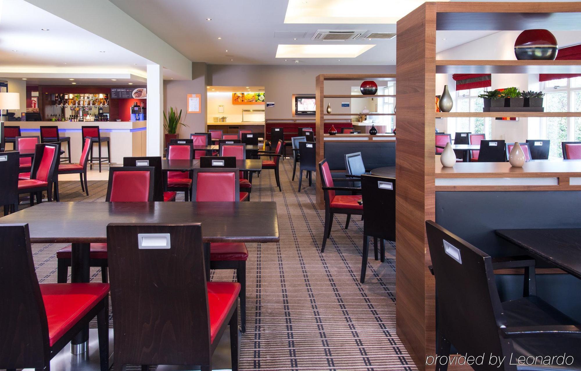 Holiday Inn Express Stoke-On-Trent By Ihg Stoke-on-Trent Exterior foto