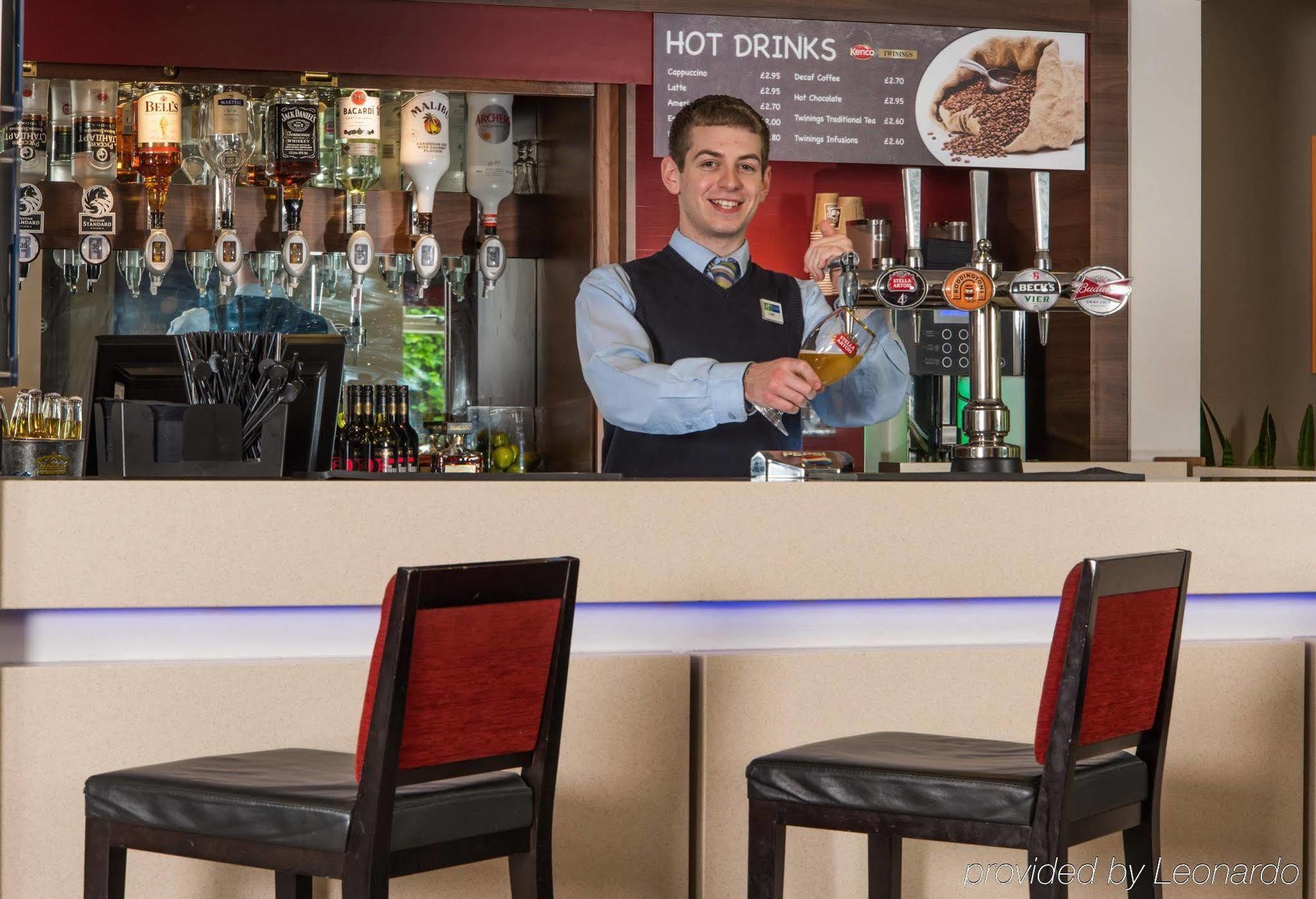 Holiday Inn Express Stoke-On-Trent By Ihg Stoke-on-Trent Exterior foto